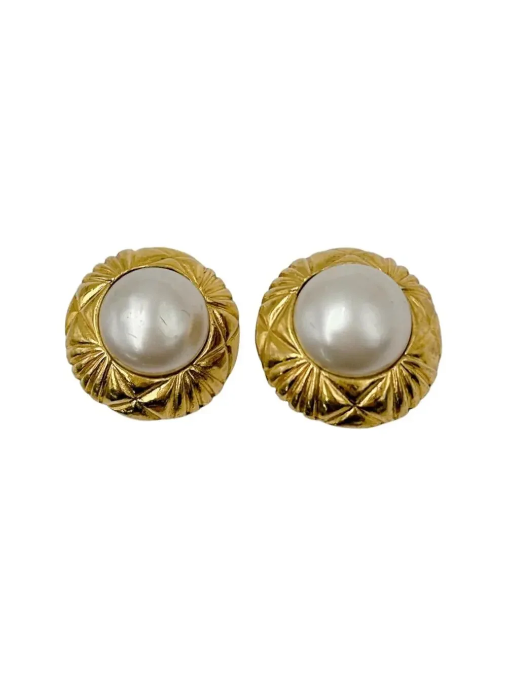 Chanel Vintage Clip-On Earrings Pearl #208318C58B